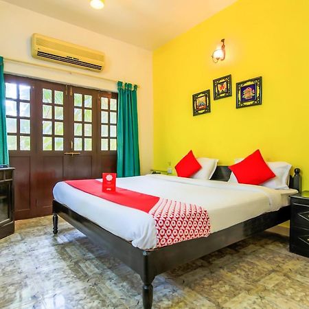 Oyo 13311 The White Feather Hotel Mandrem Buitenkant foto