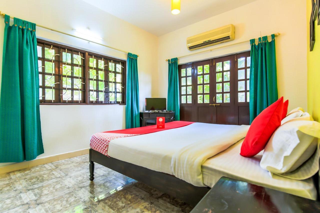 Oyo 13311 The White Feather Hotel Mandrem Buitenkant foto